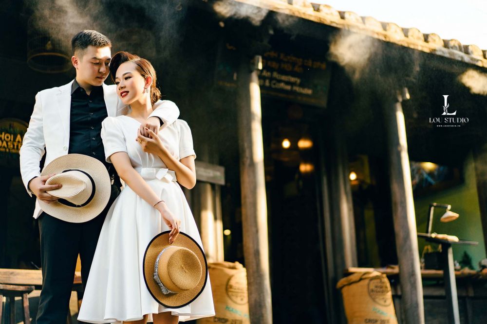 Top 4 cách chụp ảnh cưới phong cách cổ điển cực HOT của năm 2020 ...