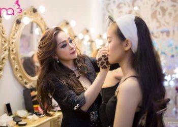 Học Trang điểm Chuyên Nghiệp ở Tp.hồ Chí Minh