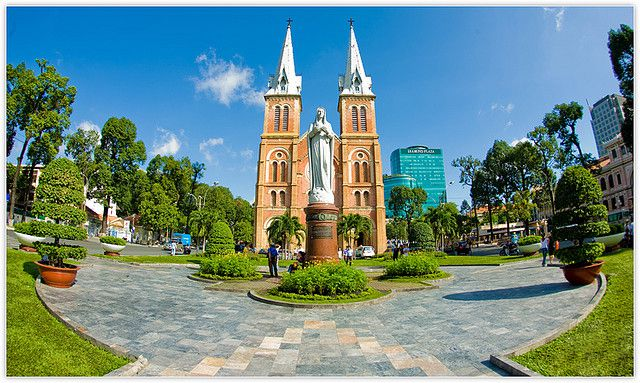 Nhà Thờ Đức Bà - Công viên 30/4 - Bưu điện Sài Gòn