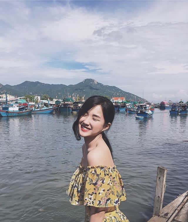 Bí Kíp TẠO DÁNG CHỤP HÌNH ''sống ảo'' nghìn like của các nàng hotgirl Việt
