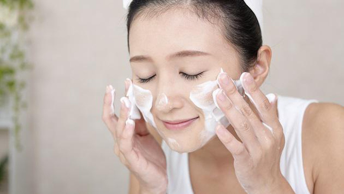 Bí quyết chọn sữa rửa mặt 2